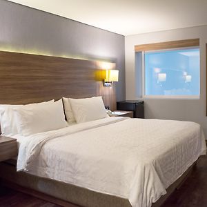Habitación Estándar con Cama King